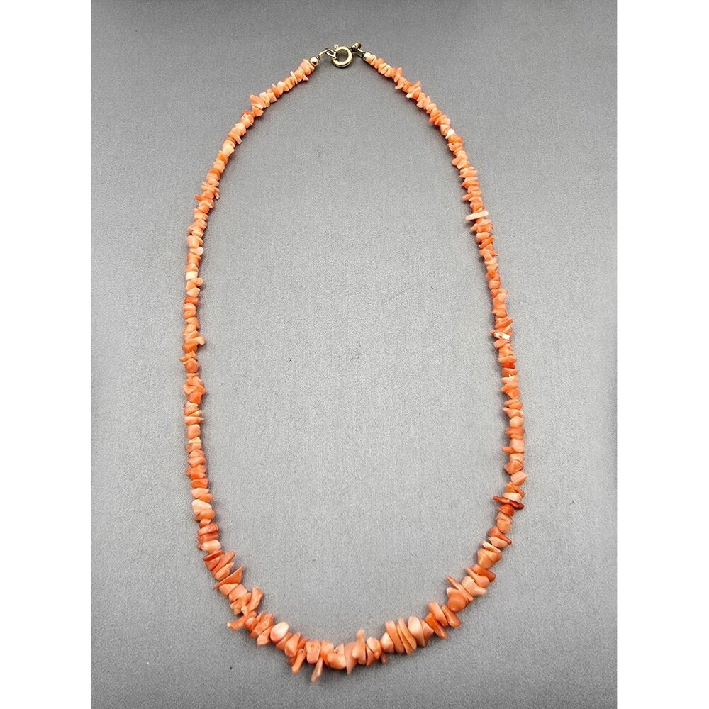 VTG Salmon Coral Chip Beaded Necklace 16" w/ 14k Gold-Filled Spring Ring Clasp - Picture 5 of 5